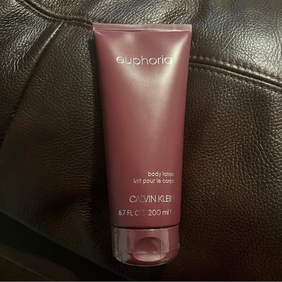 Euphoria Body Lotion 6.7 fl ozNEW SEALED